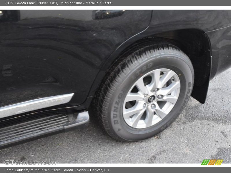Midnight Black Metallic / Terra 2019 Toyota Land Cruiser 4WD