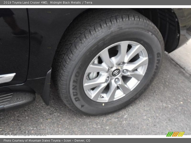  2019 Land Cruiser 4WD Wheel