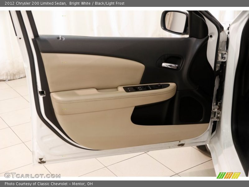 Bright White / Black/Light Frost 2012 Chrysler 200 Limited Sedan