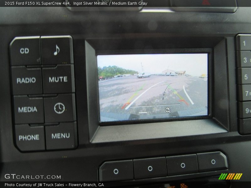 Ingot Silver Metallic / Medium Earth Gray 2015 Ford F150 XL SuperCrew 4x4