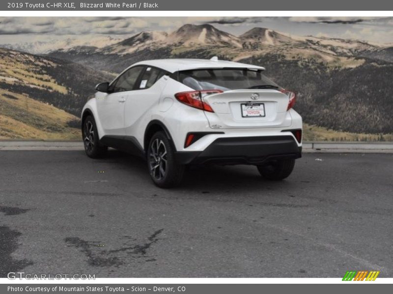 Blizzard White Pearl / Black 2019 Toyota C-HR XLE