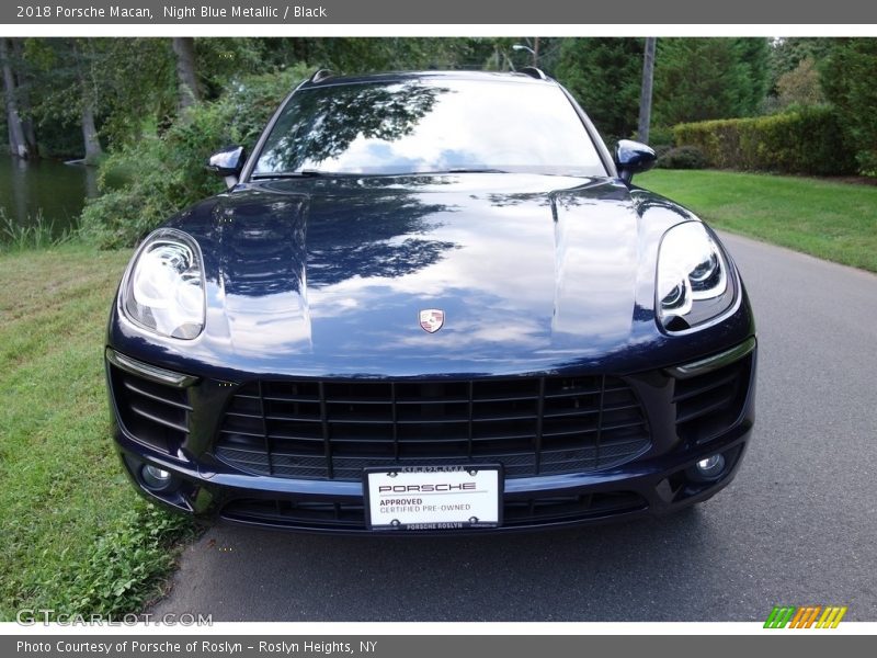 Night Blue Metallic / Black 2018 Porsche Macan