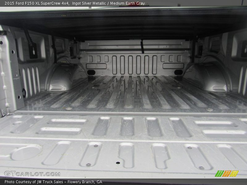 Ingot Silver Metallic / Medium Earth Gray 2015 Ford F150 XL SuperCrew 4x4