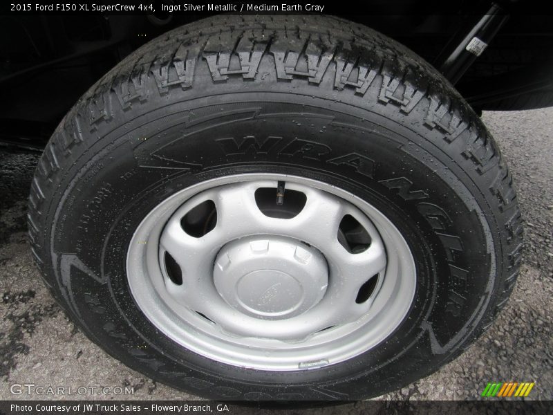 Ingot Silver Metallic / Medium Earth Gray 2015 Ford F150 XL SuperCrew 4x4