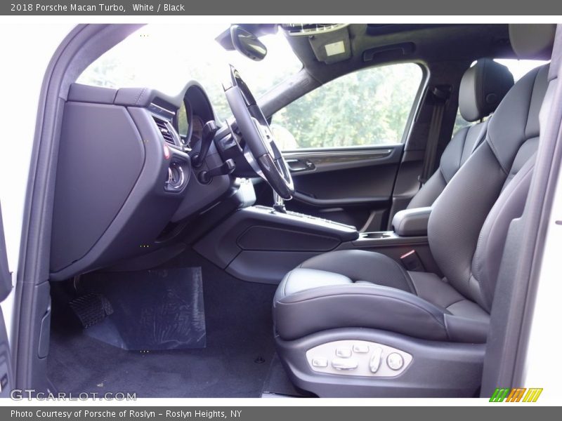 White / Black 2018 Porsche Macan Turbo
