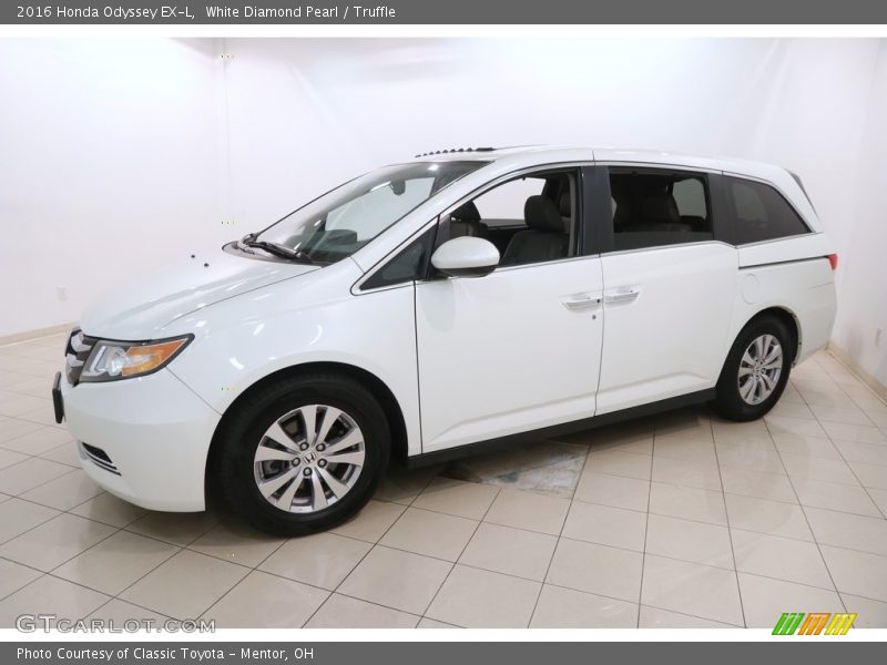 White Diamond Pearl / Truffle 2016 Honda Odyssey EX-L