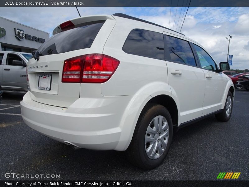 Vice White / Black 2018 Dodge Journey SE