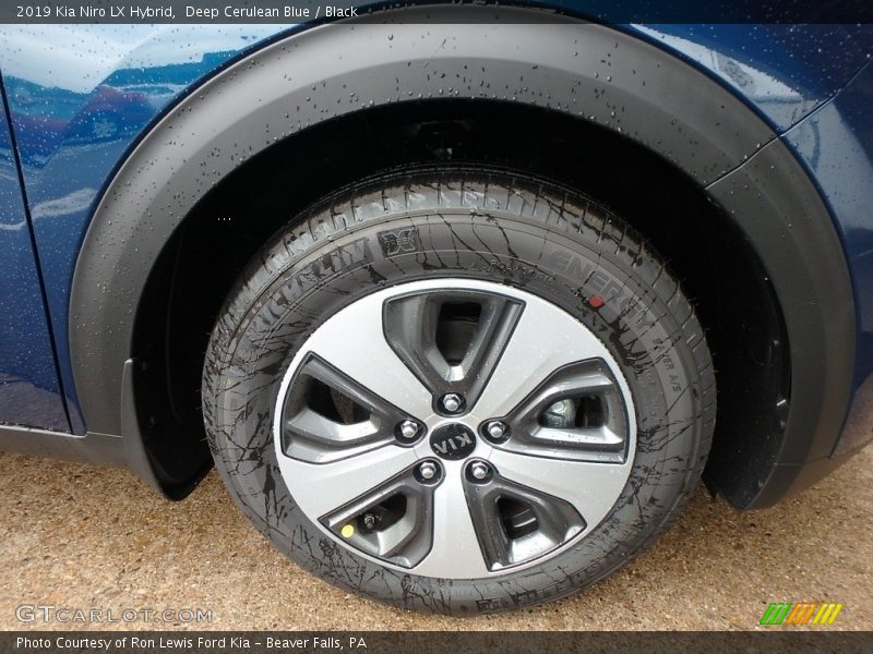  2019 Niro LX Hybrid Wheel