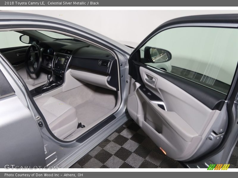 Celestial Silver Metallic / Black 2018 Toyota Camry LE