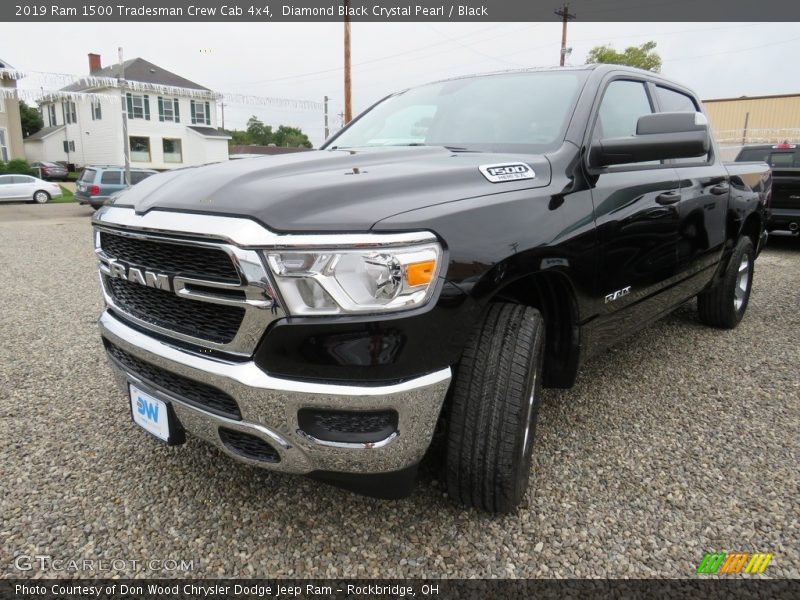 Diamond Black Crystal Pearl / Black 2019 Ram 1500 Tradesman Crew Cab 4x4