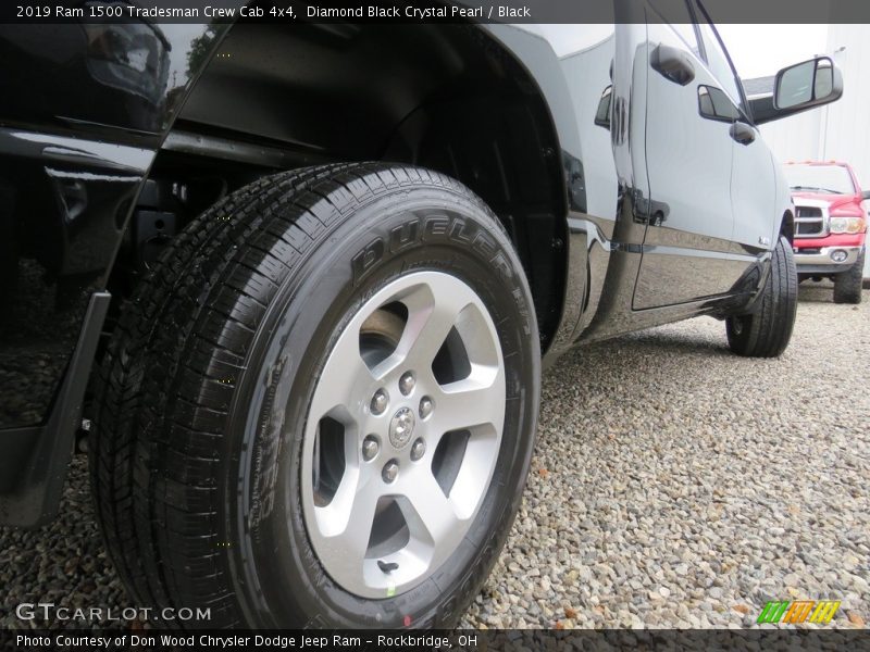 Diamond Black Crystal Pearl / Black 2019 Ram 1500 Tradesman Crew Cab 4x4