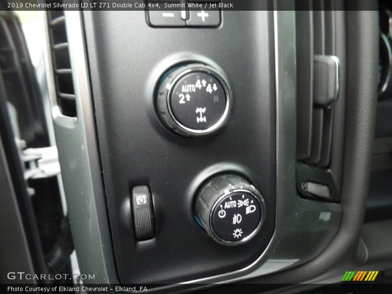 Summit White / Jet Black 2019 Chevrolet Silverado LD LT Z71 Double Cab 4x4