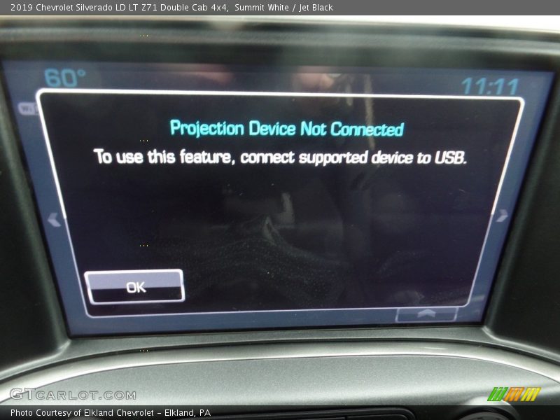 Summit White / Jet Black 2019 Chevrolet Silverado LD LT Z71 Double Cab 4x4