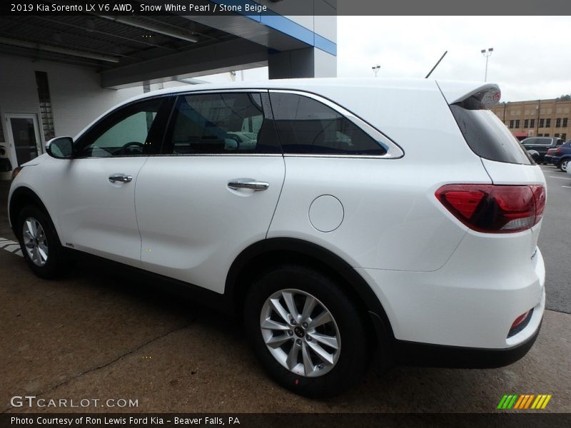 Snow White Pearl / Stone Beige 2019 Kia Sorento LX V6 AWD