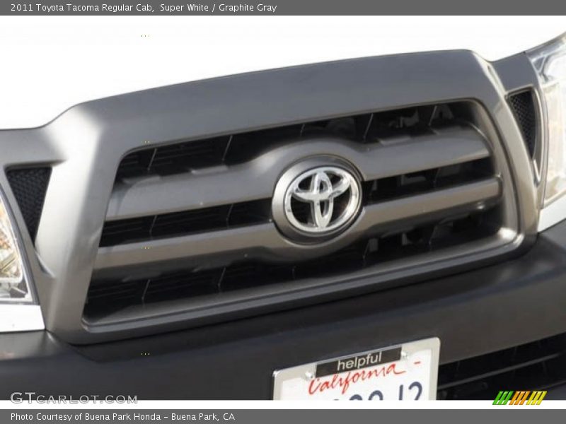 Super White / Graphite Gray 2011 Toyota Tacoma Regular Cab