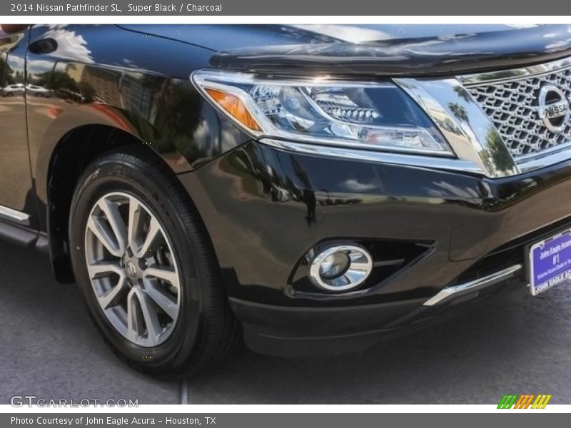 Super Black / Charcoal 2014 Nissan Pathfinder SL