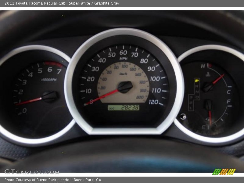 Super White / Graphite Gray 2011 Toyota Tacoma Regular Cab