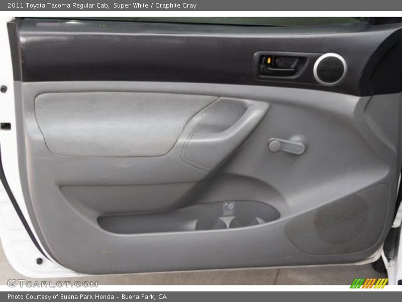 Super White / Graphite Gray 2011 Toyota Tacoma Regular Cab