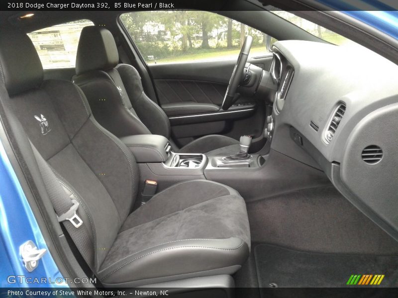 B5 Blue Pearl / Black 2018 Dodge Charger Daytona 392