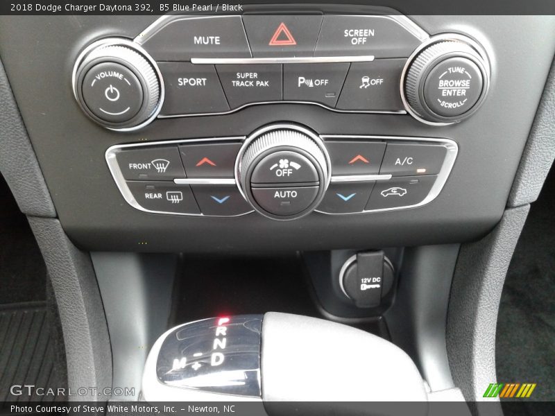 B5 Blue Pearl / Black 2018 Dodge Charger Daytona 392