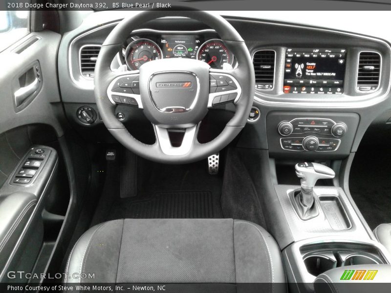 B5 Blue Pearl / Black 2018 Dodge Charger Daytona 392
