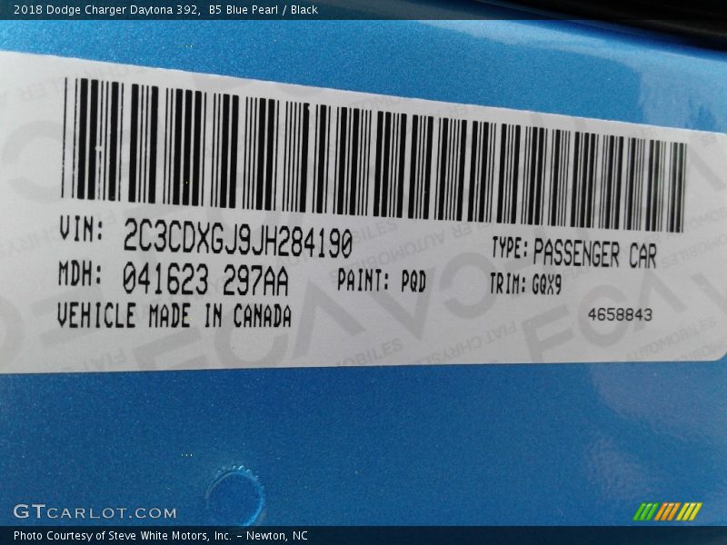 B5 Blue Pearl / Black 2018 Dodge Charger Daytona 392