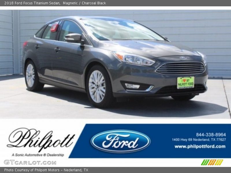 Magnetic / Charcoal Black 2018 Ford Focus Titanium Sedan