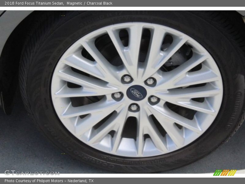 Magnetic / Charcoal Black 2018 Ford Focus Titanium Sedan