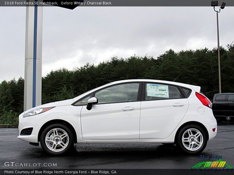 Oxford White / Charcoal Black 2018 Ford Fiesta SE Hatchback