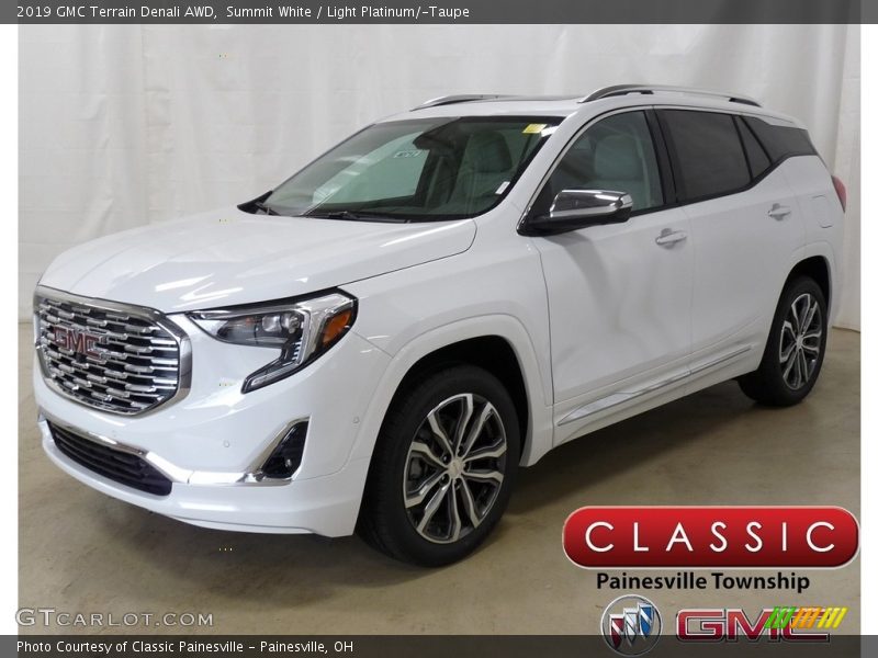 Summit White / Light Platinum/­Taupe 2019 GMC Terrain Denali AWD
