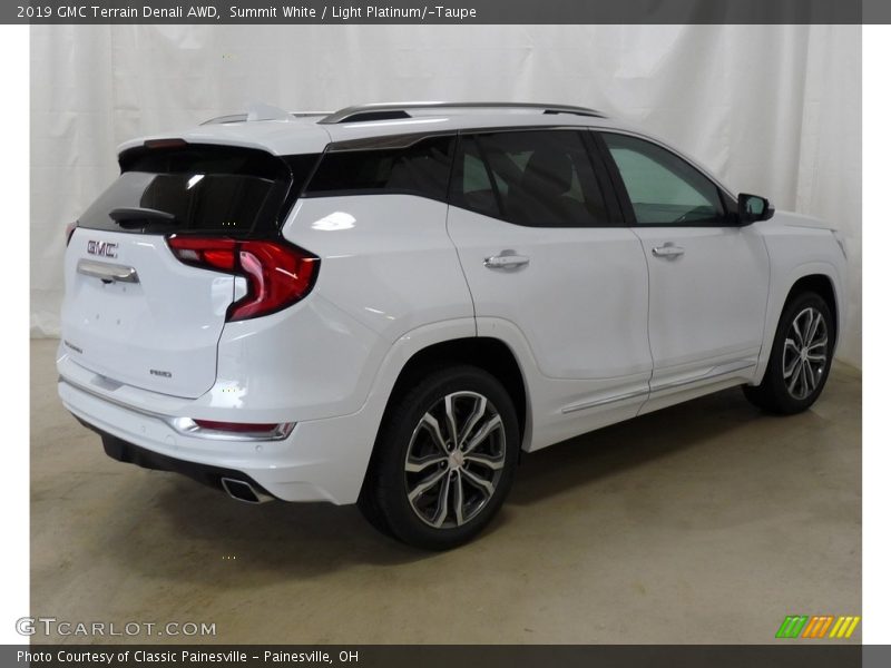 Summit White / Light Platinum/­Taupe 2019 GMC Terrain Denali AWD