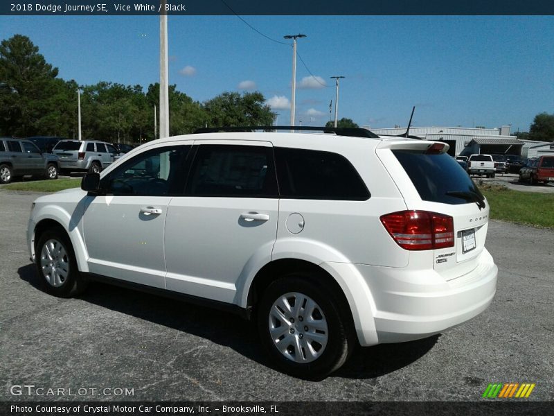 Vice White / Black 2018 Dodge Journey SE