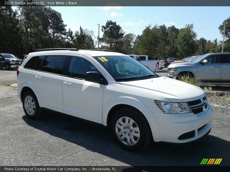Vice White / Black 2018 Dodge Journey SE
