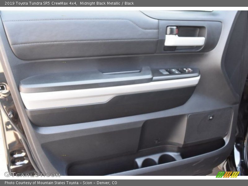 Midnight Black Metallic / Black 2019 Toyota Tundra SR5 CrewMax 4x4