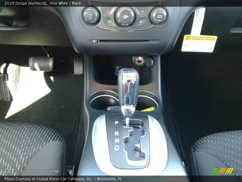 Vice White / Black 2018 Dodge Journey SE