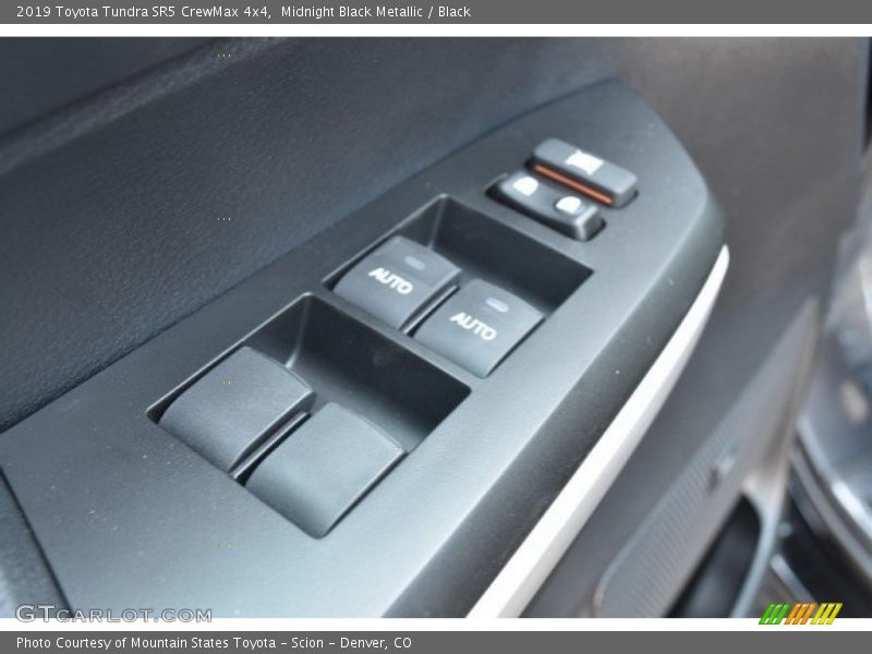 Midnight Black Metallic / Black 2019 Toyota Tundra SR5 CrewMax 4x4