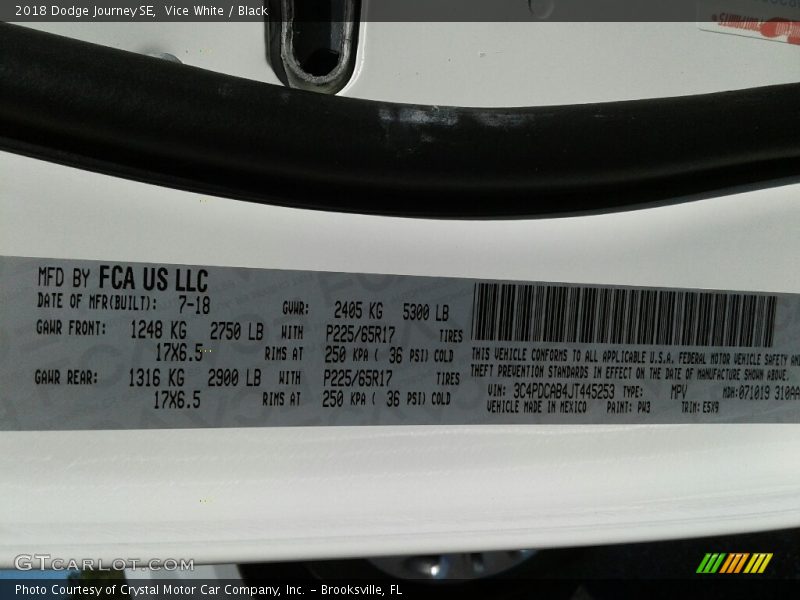 Vice White / Black 2018 Dodge Journey SE