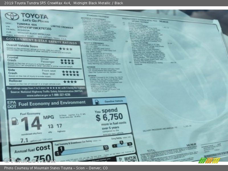 Midnight Black Metallic / Black 2019 Toyota Tundra SR5 CrewMax 4x4