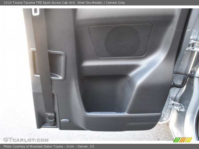 Silver Sky Metallic / Cement Gray 2019 Toyota Tacoma TRD Sport Access Cab 4x4