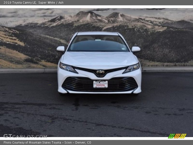 Super White / Ash 2019 Toyota Camry LE