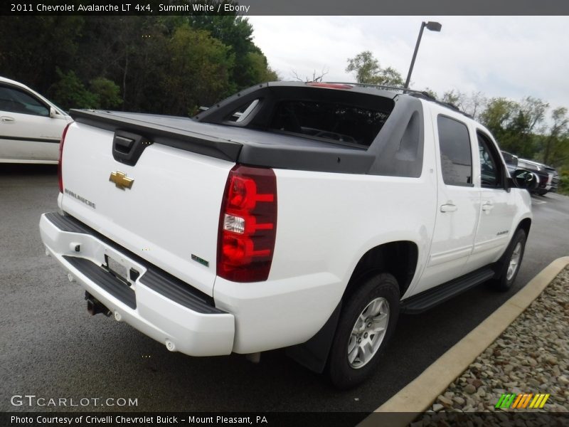 Summit White / Ebony 2011 Chevrolet Avalanche LT 4x4