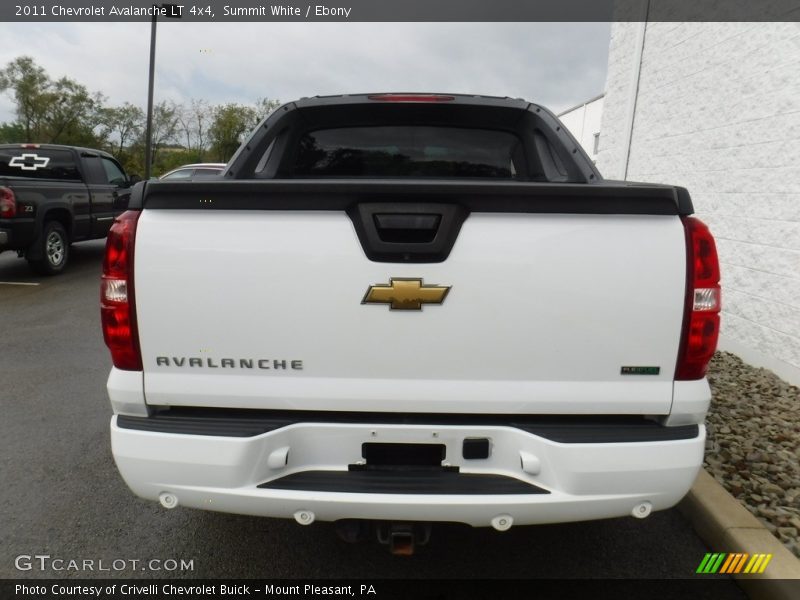 Summit White / Ebony 2011 Chevrolet Avalanche LT 4x4