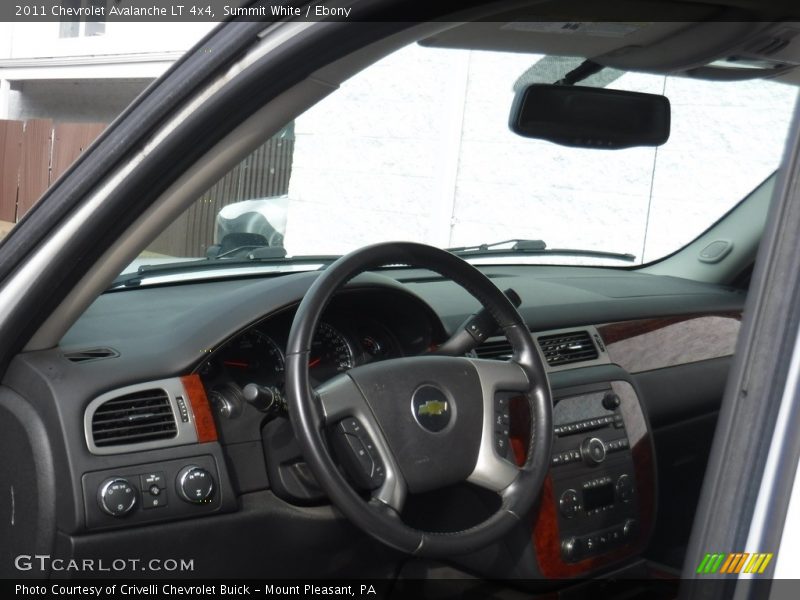 Summit White / Ebony 2011 Chevrolet Avalanche LT 4x4