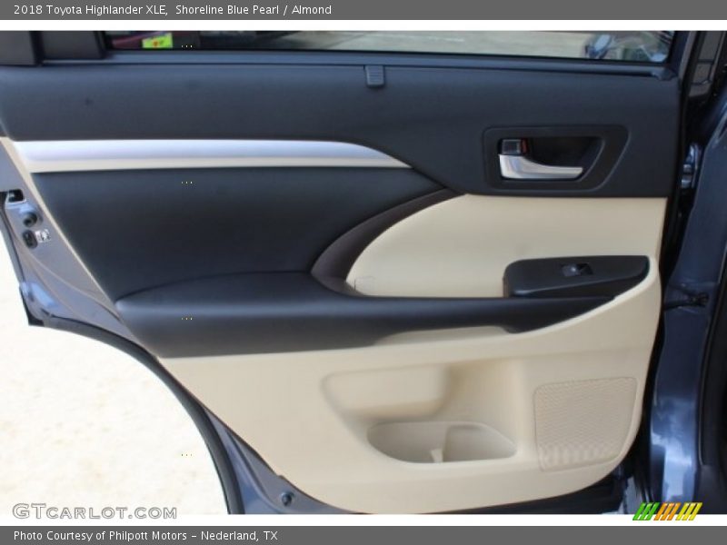 Shoreline Blue Pearl / Almond 2018 Toyota Highlander XLE