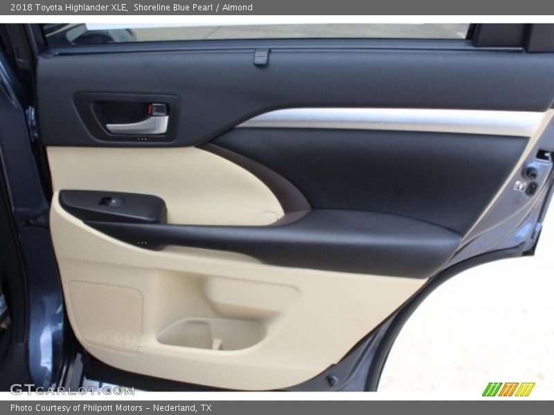 Shoreline Blue Pearl / Almond 2018 Toyota Highlander XLE