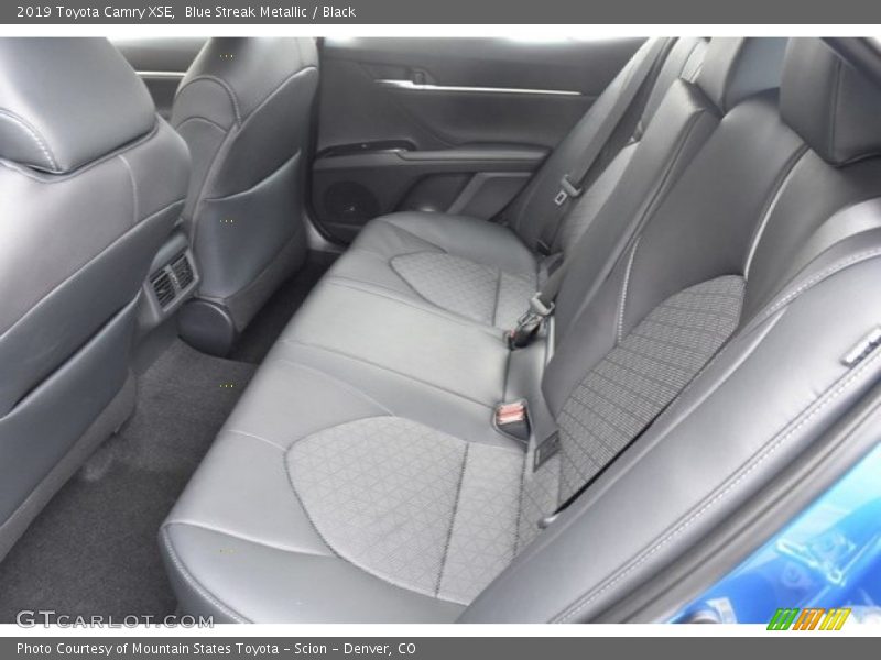 Blue Streak Metallic / Black 2019 Toyota Camry XSE