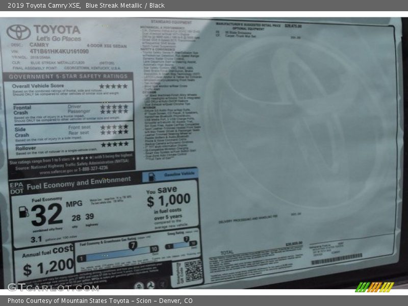 Blue Streak Metallic / Black 2019 Toyota Camry XSE