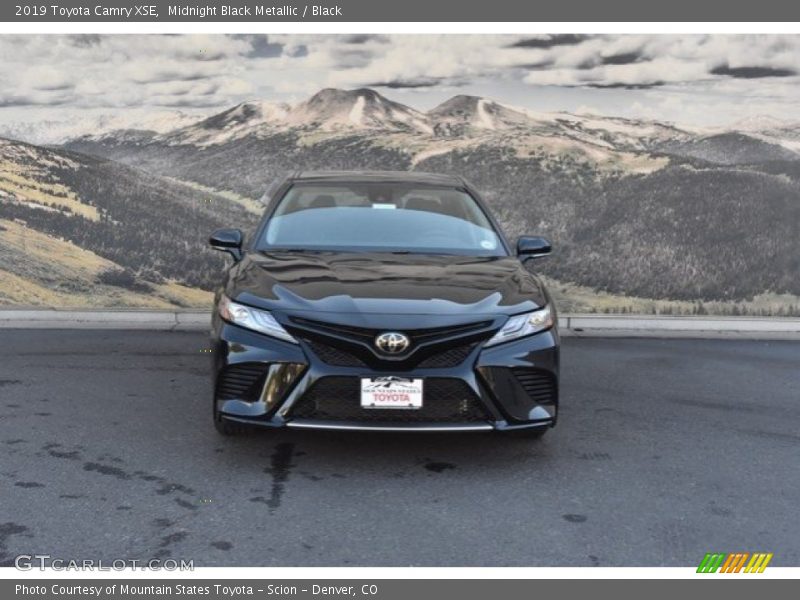 Midnight Black Metallic / Black 2019 Toyota Camry XSE