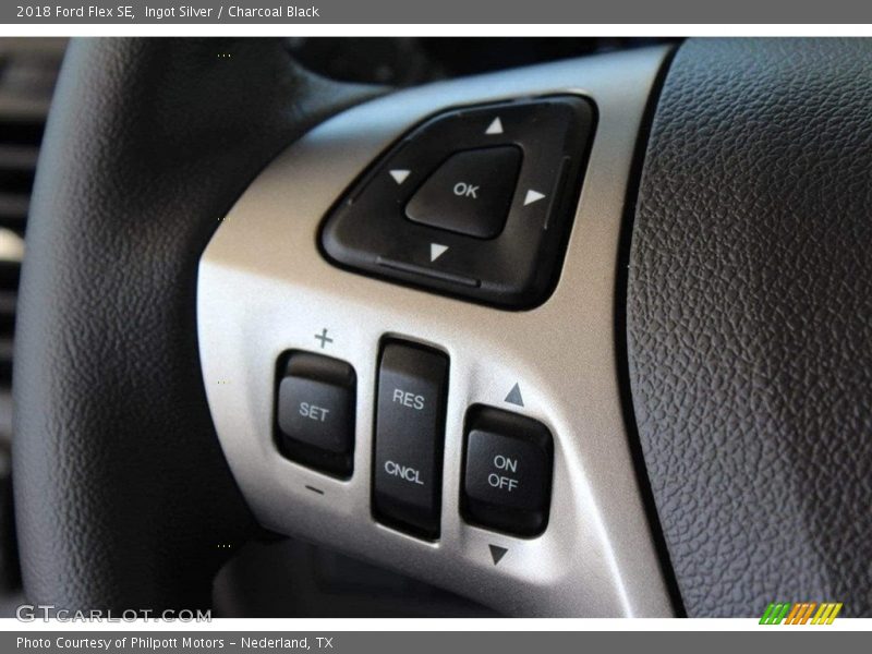 Ingot Silver / Charcoal Black 2018 Ford Flex SE