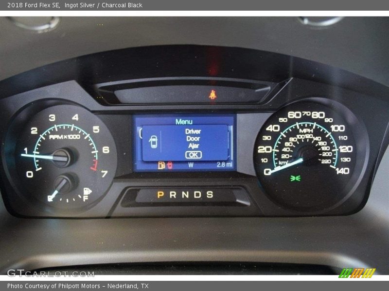 Ingot Silver / Charcoal Black 2018 Ford Flex SE